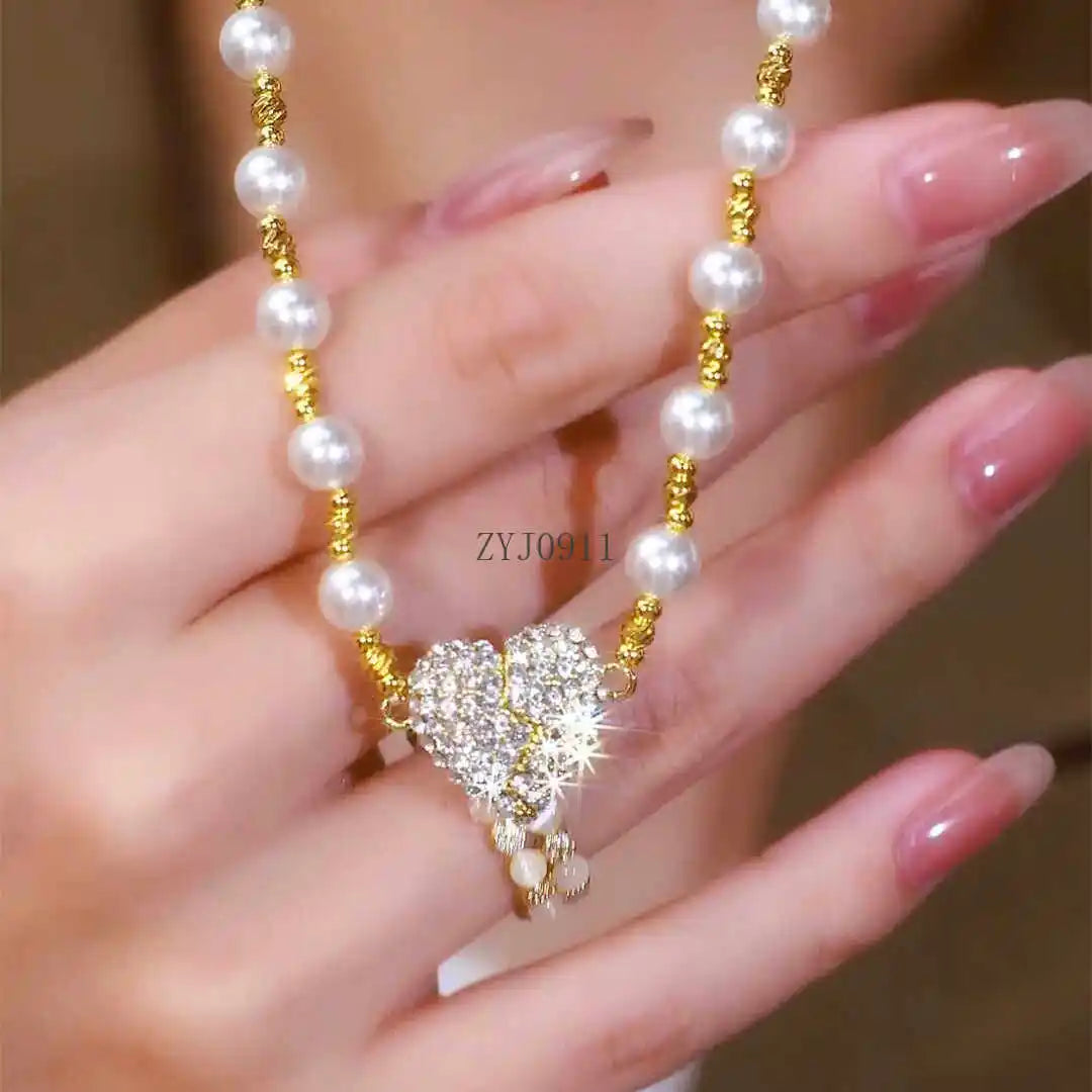 MagniHeart™ Pearl Necklace 💫 — Elegant, Romantic & Unique