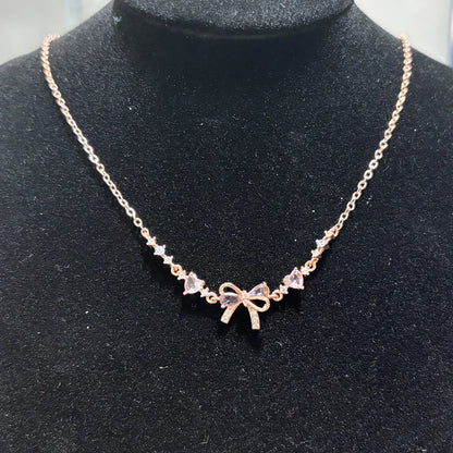 BowCharm Heart Bracelet – Elegant Symbol of Love!