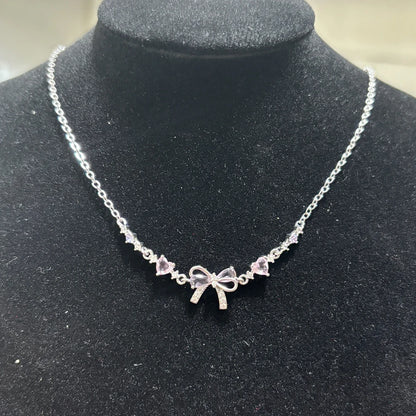 BowCharm Heart Bracelet – Elegant Symbol of Love!