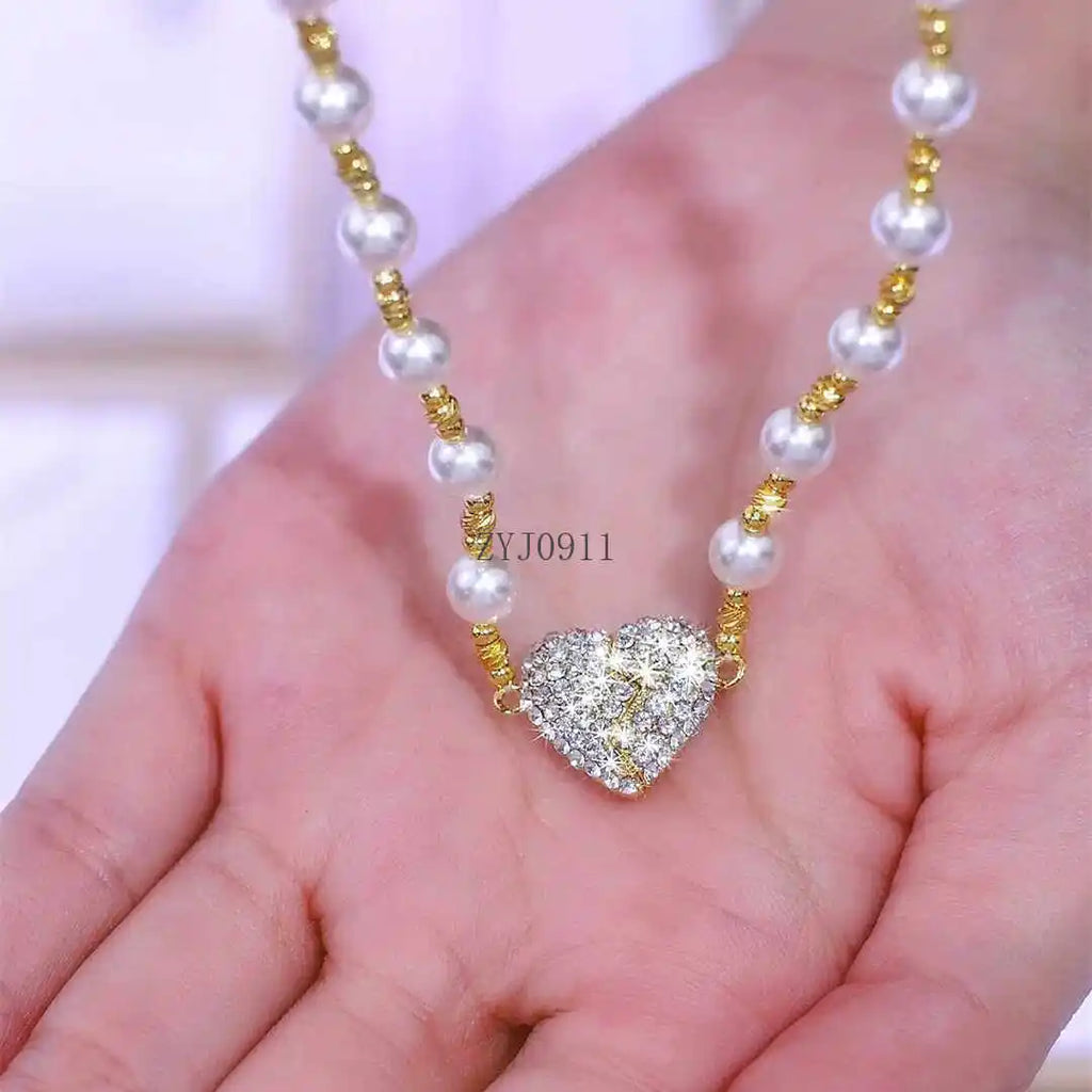 MagniHeart™ Pearl Necklace 💫 — Elegant, Romantic & Unique