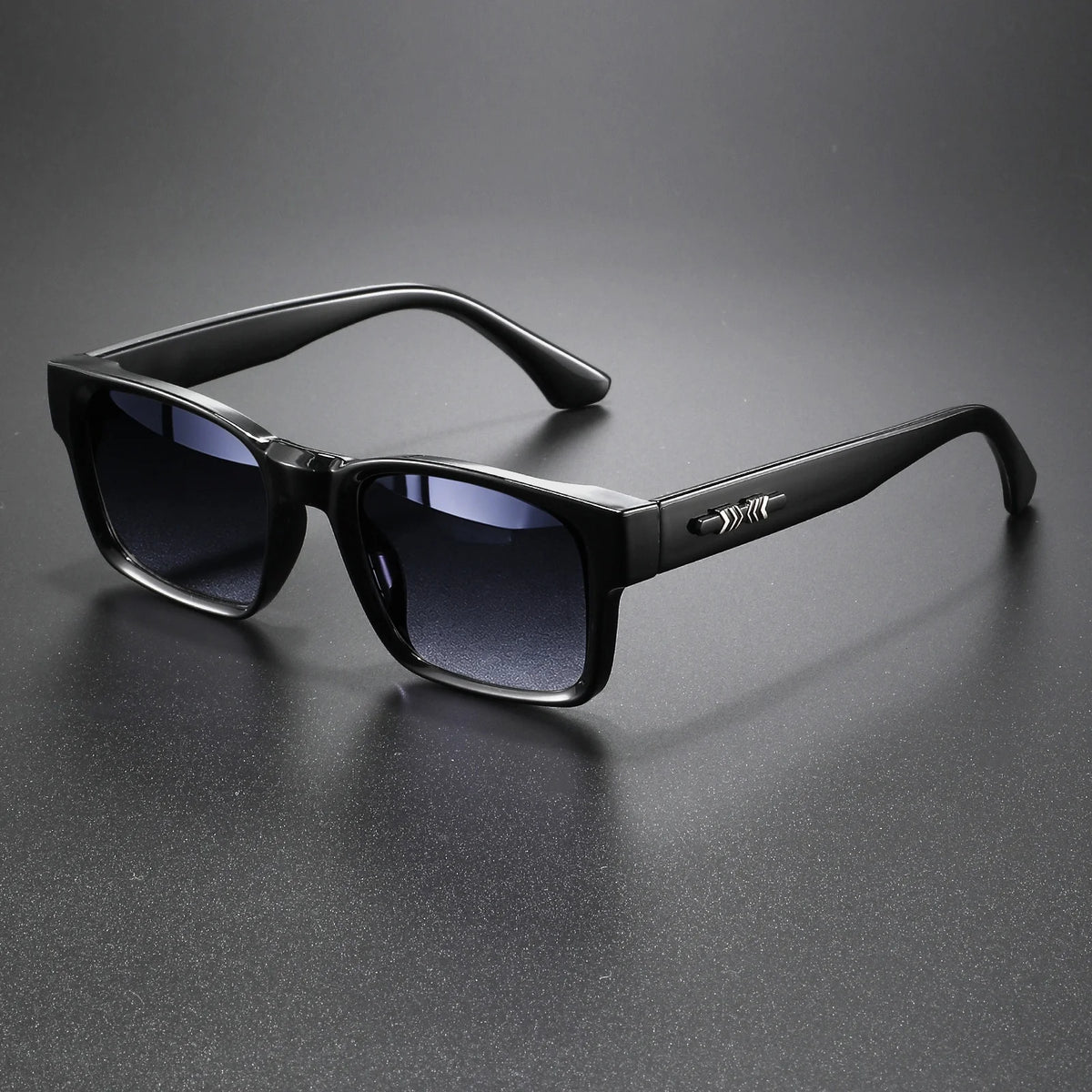 Classic Square Polarized Sunglasses – UV400 Unisex Travel Shades